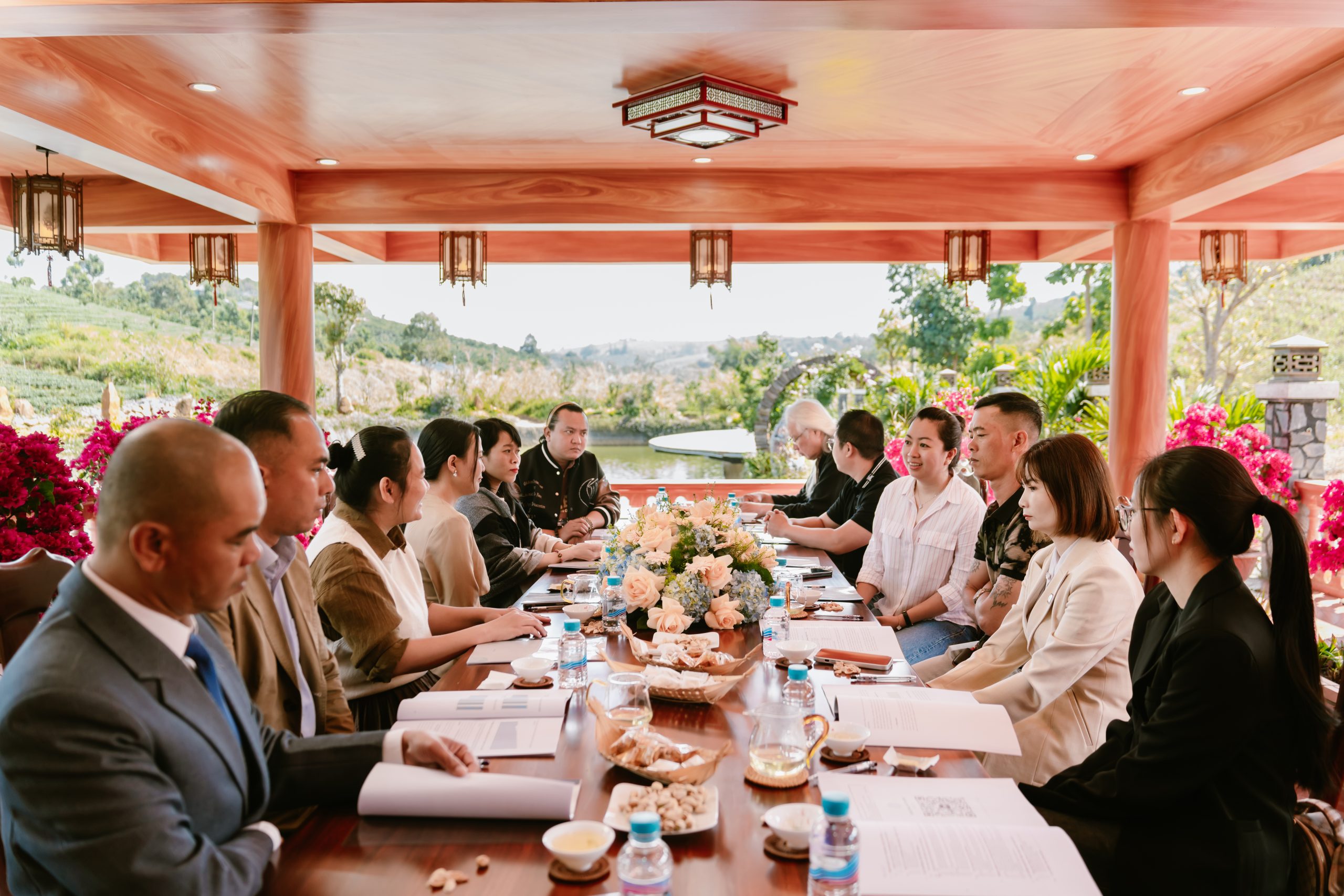 Video Trà Đàm #1: Trà Gia Hội Ngộ Hướng đi Nào Cho Năm 2025